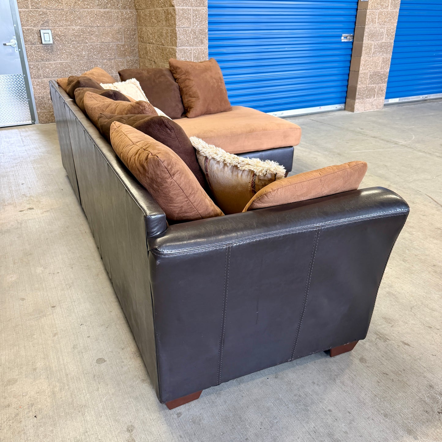 Brown Ashley L Sectional