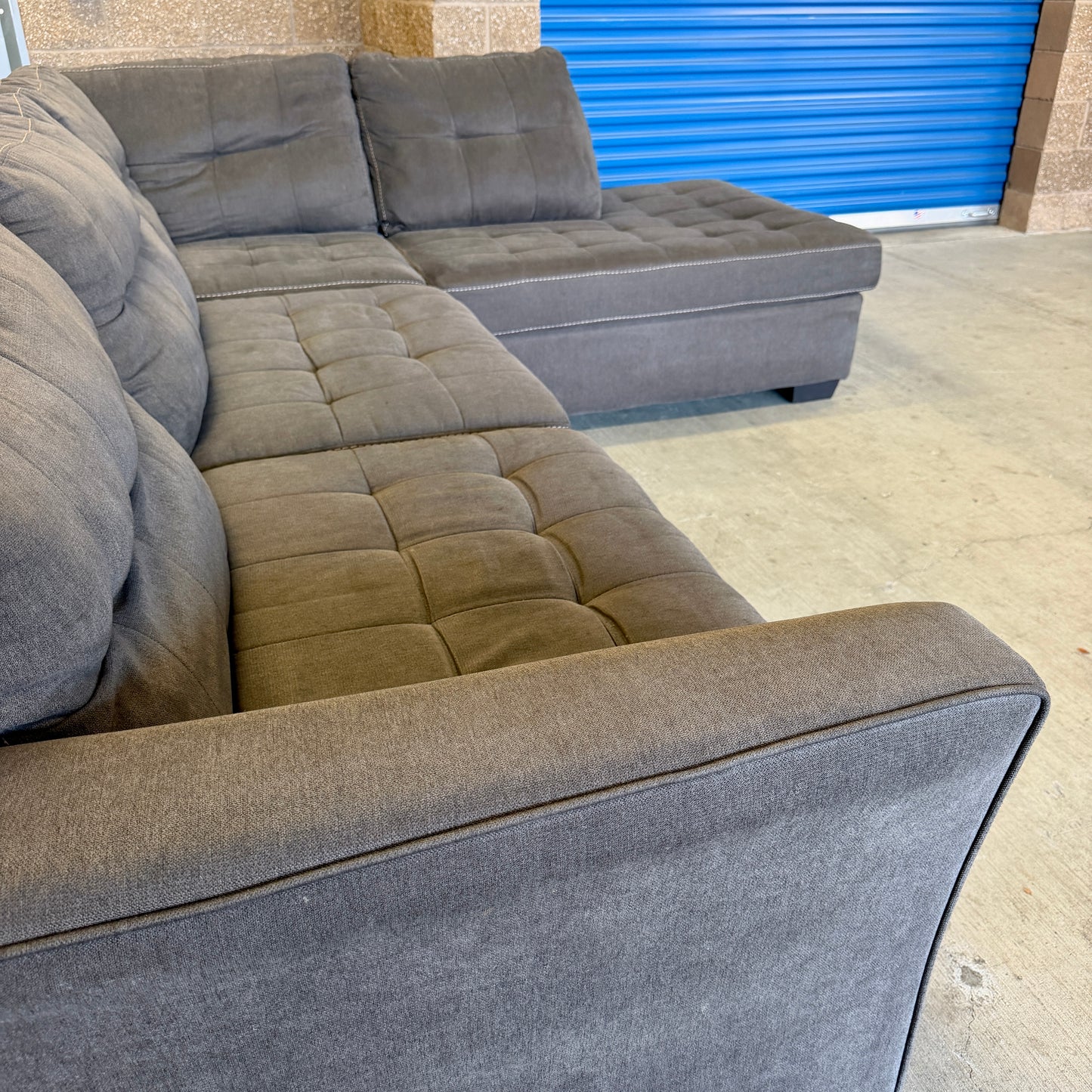 Gray Ashley L Sectional