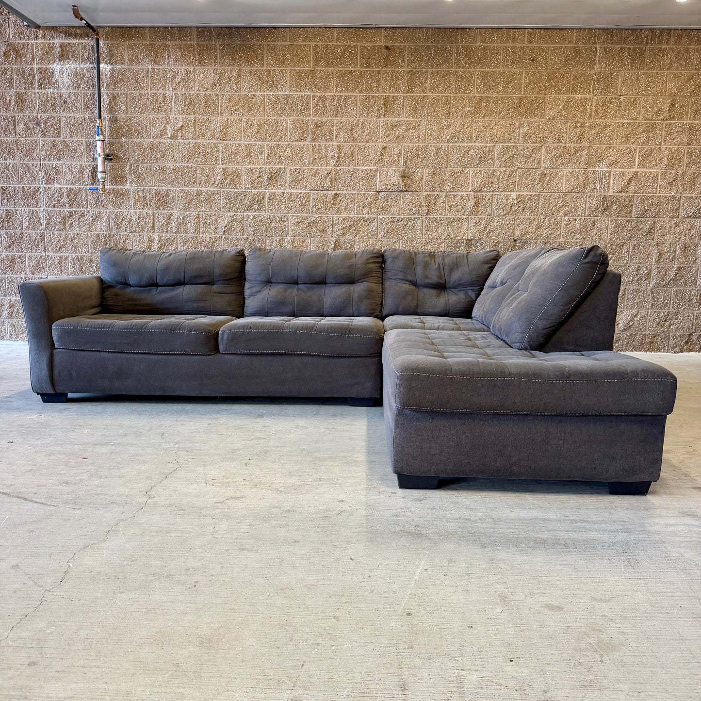 Gray Ashley L Sectional