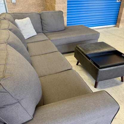 Gray Ashley L Sectional w/Storage Ottoman w/Reversible Lids