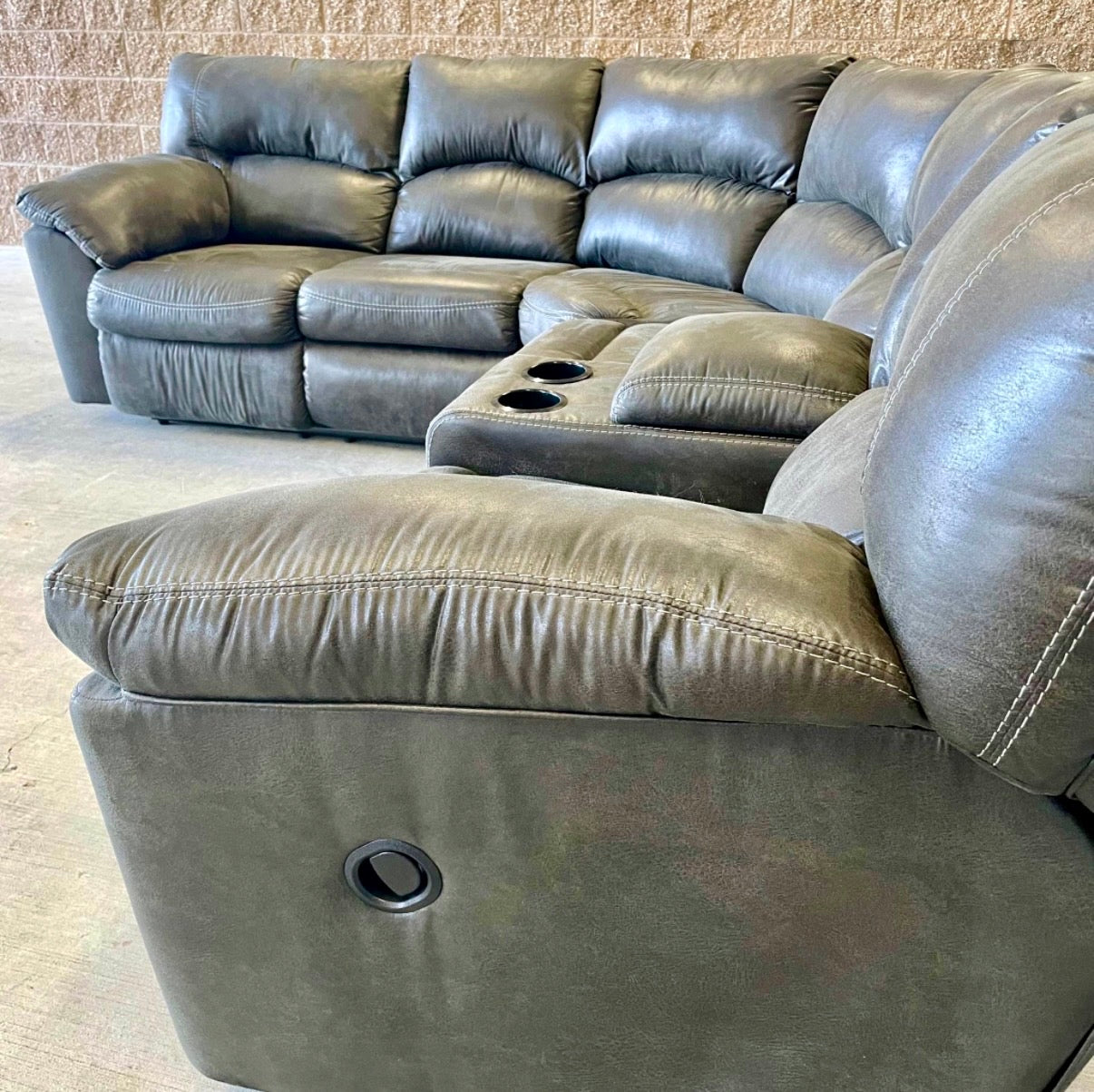 Gray Ashley Furniture Manual Reclining Sectional w/Console