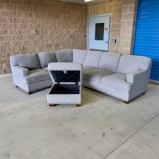 Gray Thomasville Costco L Sectional w/Storage Ottoman